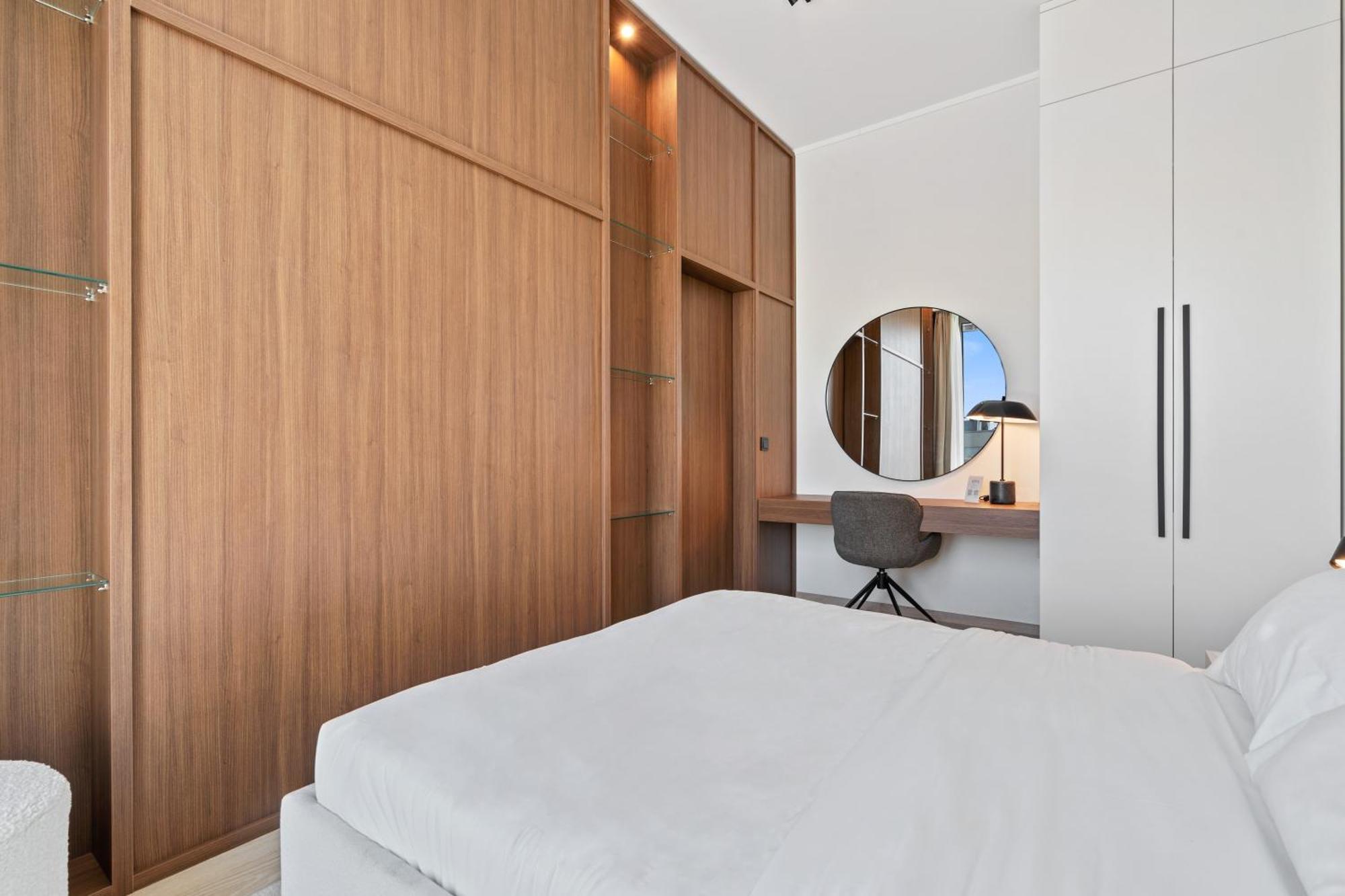 Voya Residence Zenit Royal - Luxury Apart Hotel Rooftop Views & Concierge ルクセンブルク エクステリア 写真