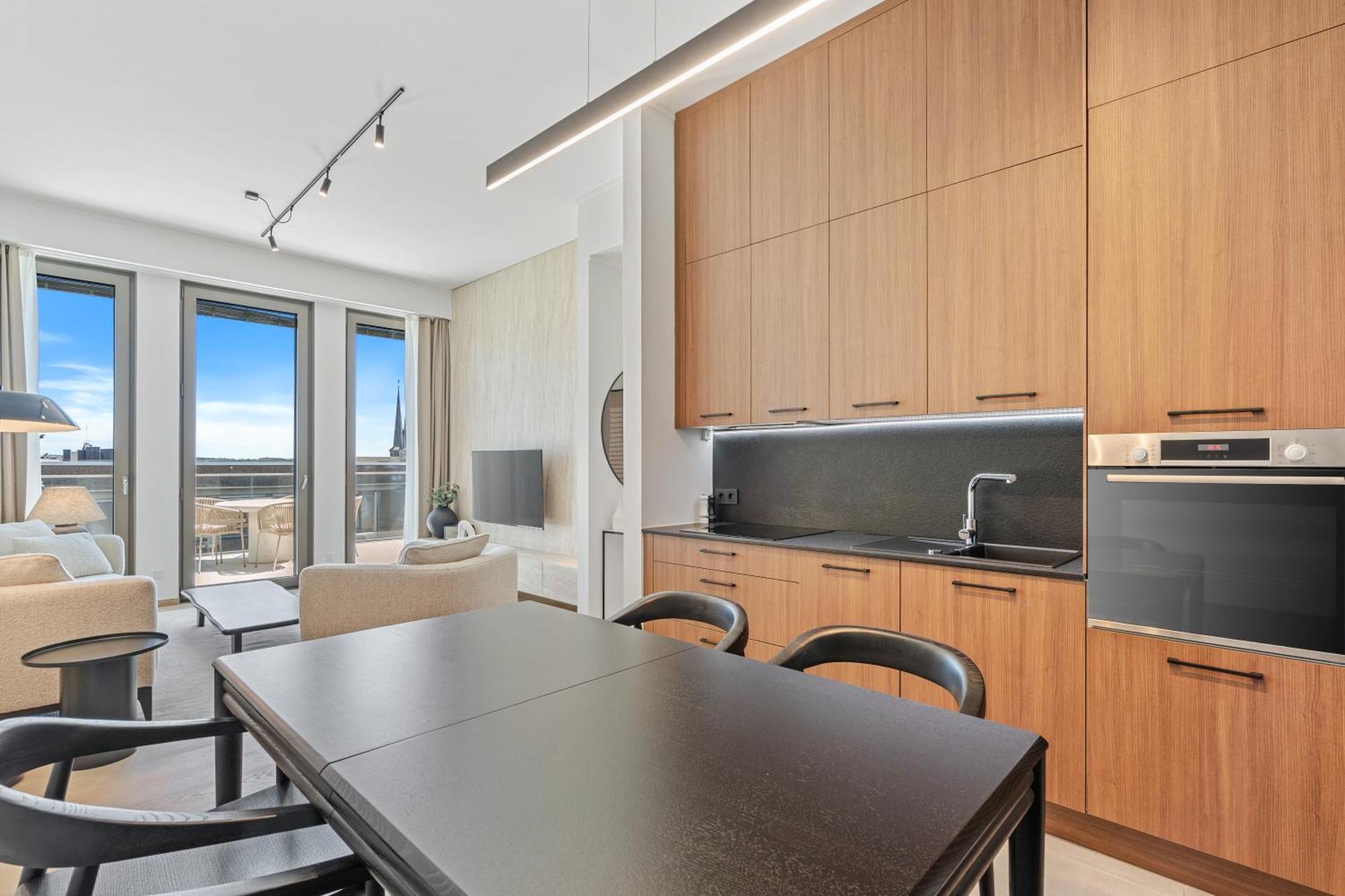 Voya Residence Zenit Royal - Luxury Apart Hotel Rooftop Views & Concierge ルクセンブルク エクステリア 写真